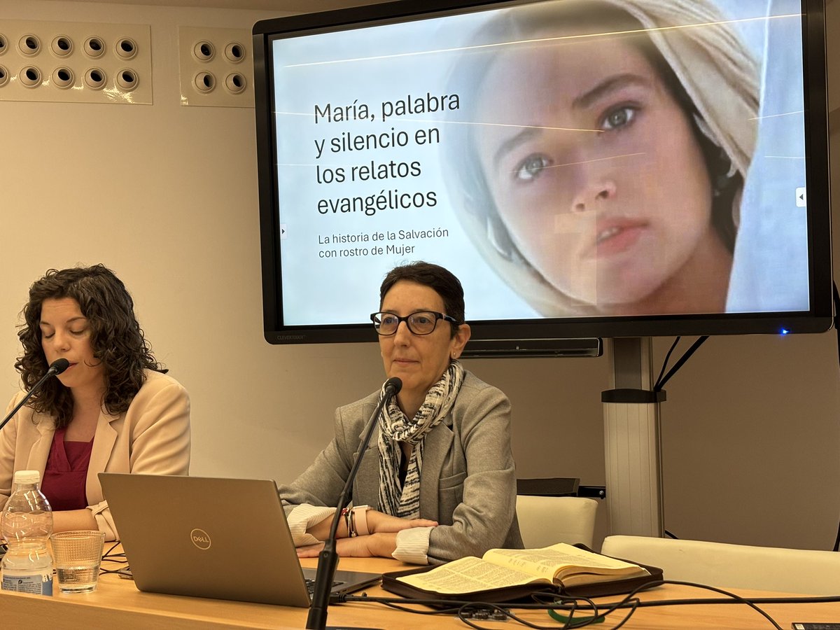 DiocesisMalaga's tweet photo. La teóloga Carmen Román clausura el Curso Bíblico sobre la mujer https://t.co/veGzUi0nrs