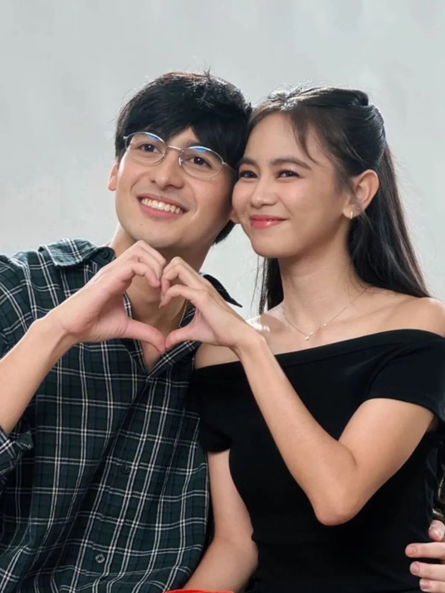 Sleeping with beautiful smiles on our faces and the happiest hearts that is full of love and joy. Aweeee  Oh to be a Keeper! 
Congrats to our brightest stars AshDres, will always be here for you two! 🩵🧡