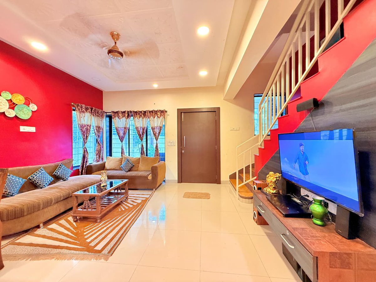 HumanitasSsi's tweet image. 🏡 3BHK Villa in Lonavala | Private Pool | 5 mins from station
Perfect for family stays &amp;amp; weekend parties 🎉

Modern amenities + caretaker + parking included
Book your getaway now ✨

WhatsApp - wa.me/message/APXDX3…

#Lonavala #Staycation #WeekendVibes #VillaLife #TravelIndia