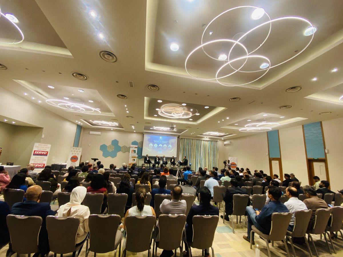 Meenakshi Saxena tweet media