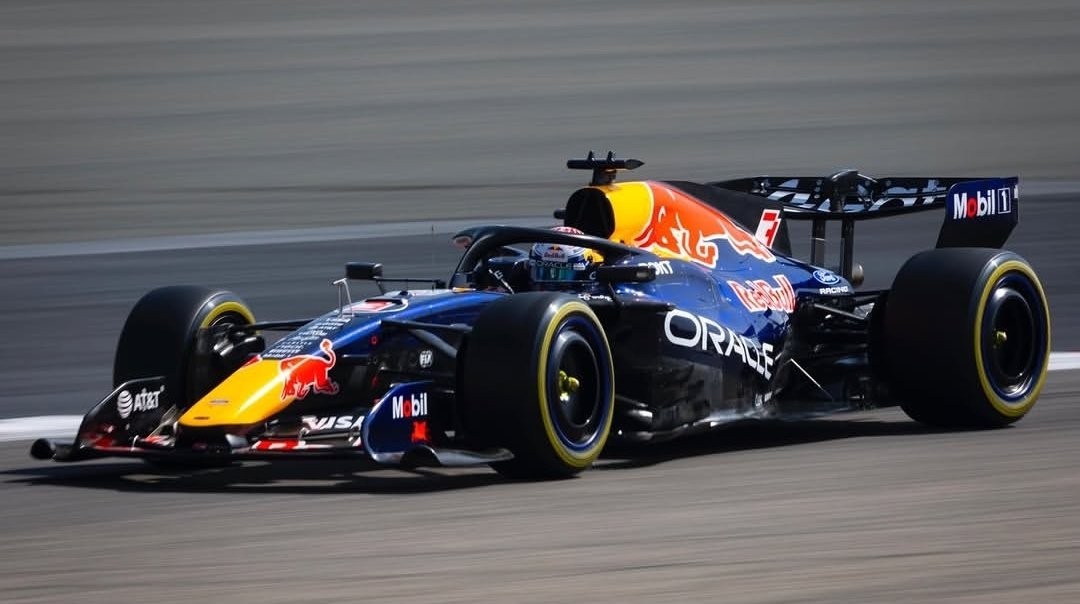 RBR_Daily's tweet image. Red Bull started the season with the RB22 12kg overweight, which has now been reduced to 6/7kg. 

[@ErikvHaren]
