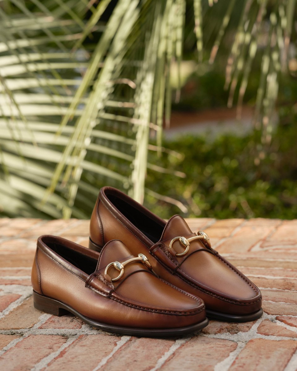 MAGNANNI's tweet photo. SS26 | The Modern Moccasin
The Giancarlo refines the classic loafer with a streamlined silhouette and polished bit detail; bringing a sense of quiet distinction to an everyday essential.

Shop style at https://t.co/8wSdmP5r4B

#magnanni #loafers https://t.co/CeJGSw13ce