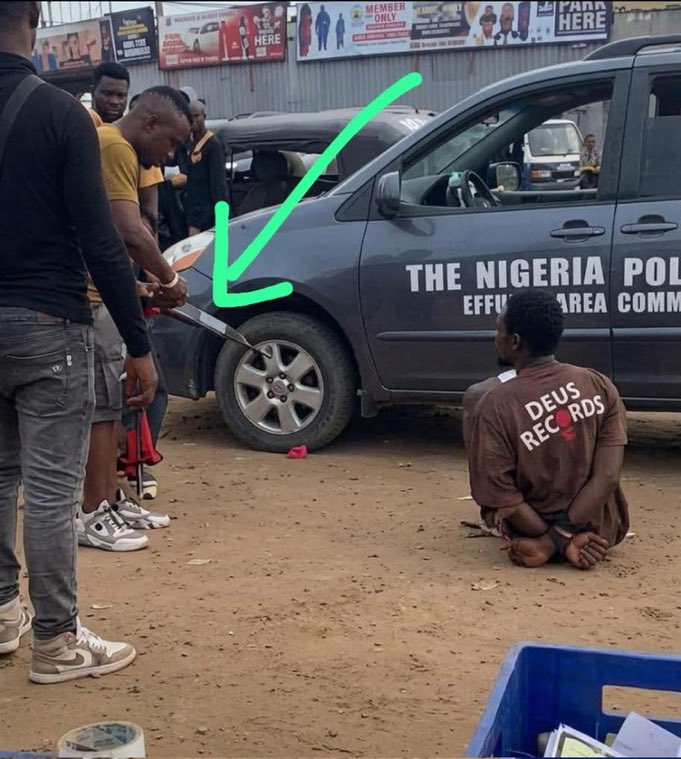 KHAN'✨ tweet media