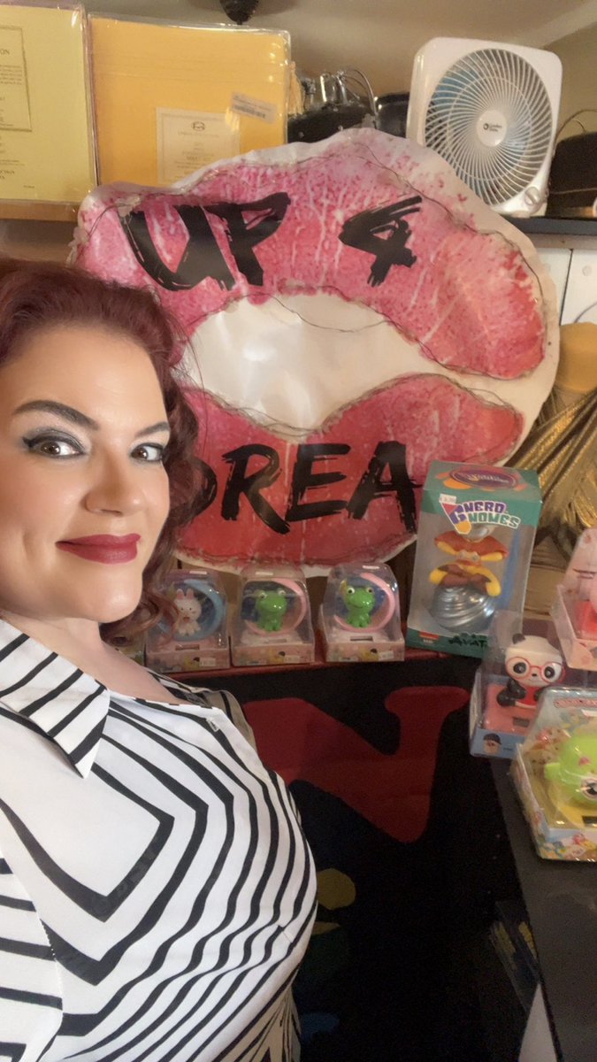 up4drea2's tweet image. Drea is here to help you get your hump day bumpin!! We have everything you need, and a few things you may like try!! 

💋Up4Drea💋5540 Yadkin rd. Fayetteville, NC 
#up4drea #essentials #sessysupplies #fayettevillncadultstore #ftbragg
