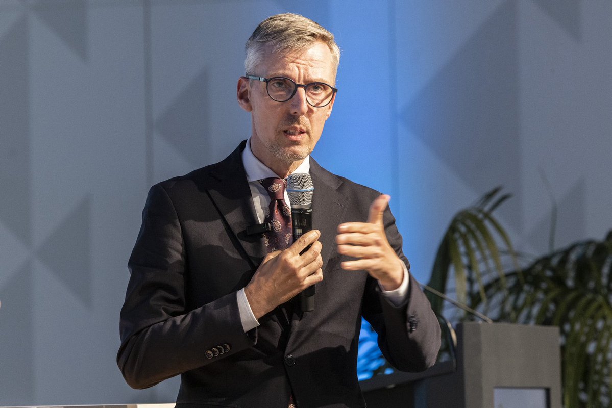 Daniel Michombero /Batubenga tweet media