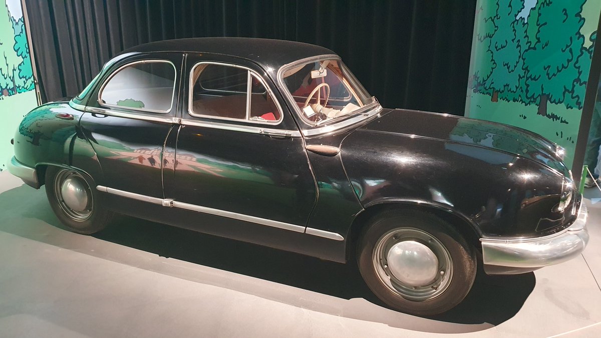 StillAliveCars's tweet photo. #TinTin und die Autos #Panhard Dyna
@RGcars @Gandalfwasme @MagRetroPassion @Memoire2cite @StephaneJeulin @ALAINOBIN @phn16 @BorisDaube24 @ladouille21 @Steph_Lbb @julienrosburger @chevronsauvages @hoonited @PaulMorane @LEGOELAND30 @PaulMorane @LaMontre18 @FrenchieLUFC https://t.co/PcGxr78c36