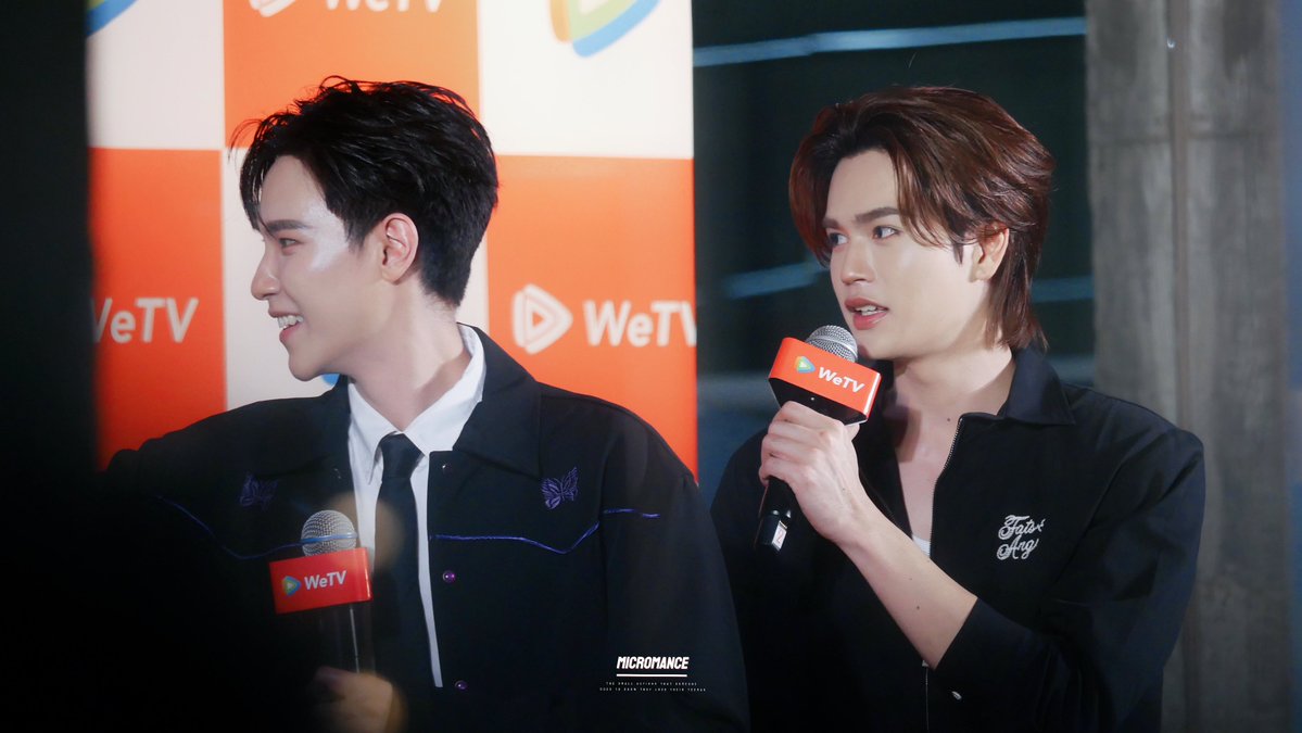 luckywithppwjm's tweet image. น่ารัก (ซึ่งน่าจะเป็นรูปคู่รูปเดียวที่ไม่ติดรอยต่อของกระจก555555555)

MRS X WETV LIVE
#WeTVxMyRomanceScammerLIVE
.☘︎ ݁˖ #junniorrs #markjrtn ࣪𖤐 #juniormark  ·͜·♡