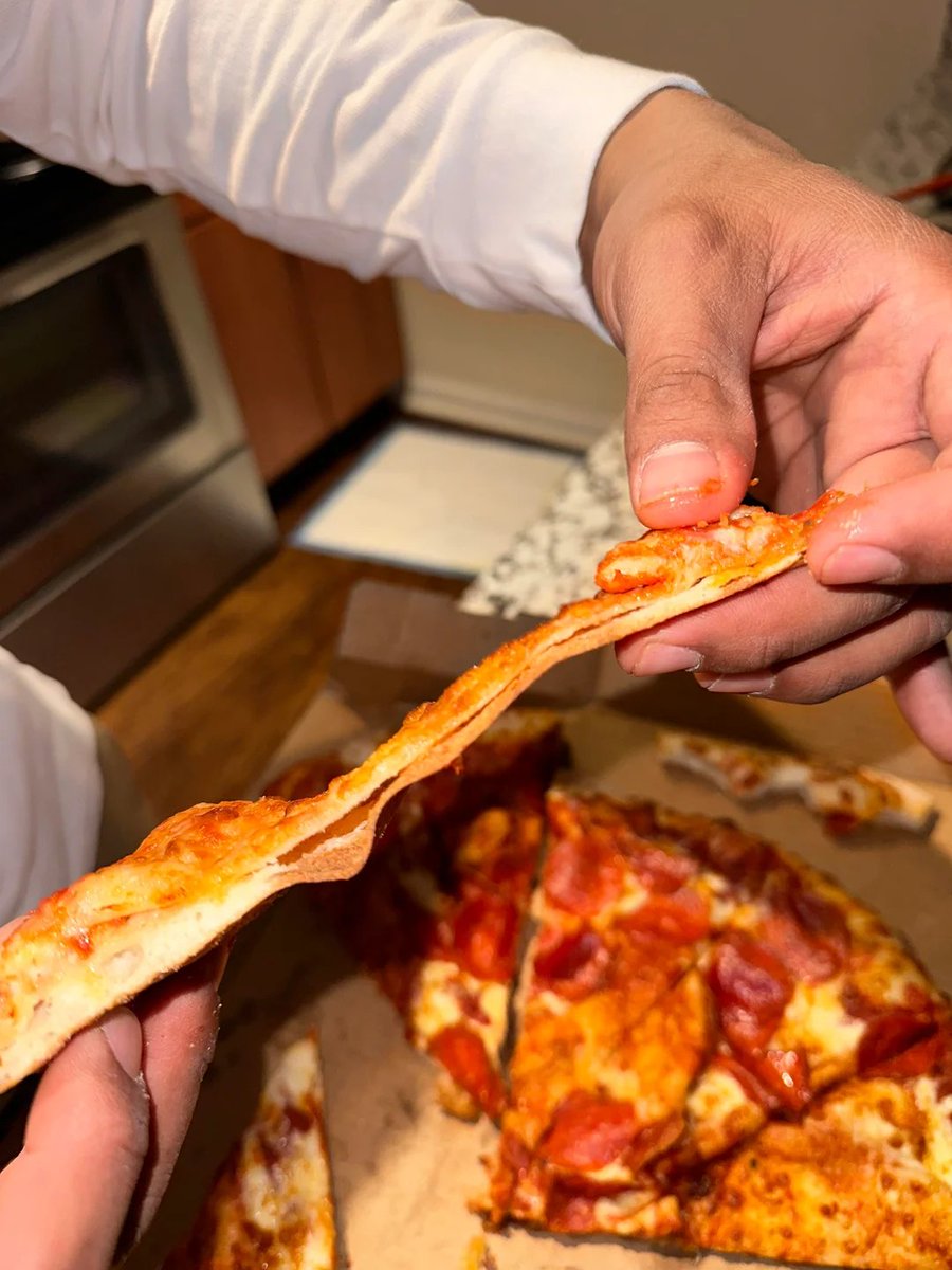 meme bastard 🍕 tweet media