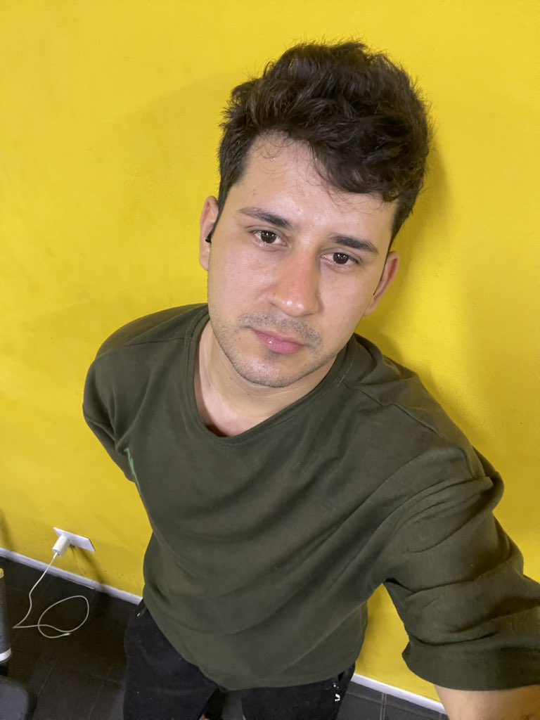 luis acosta tweet media