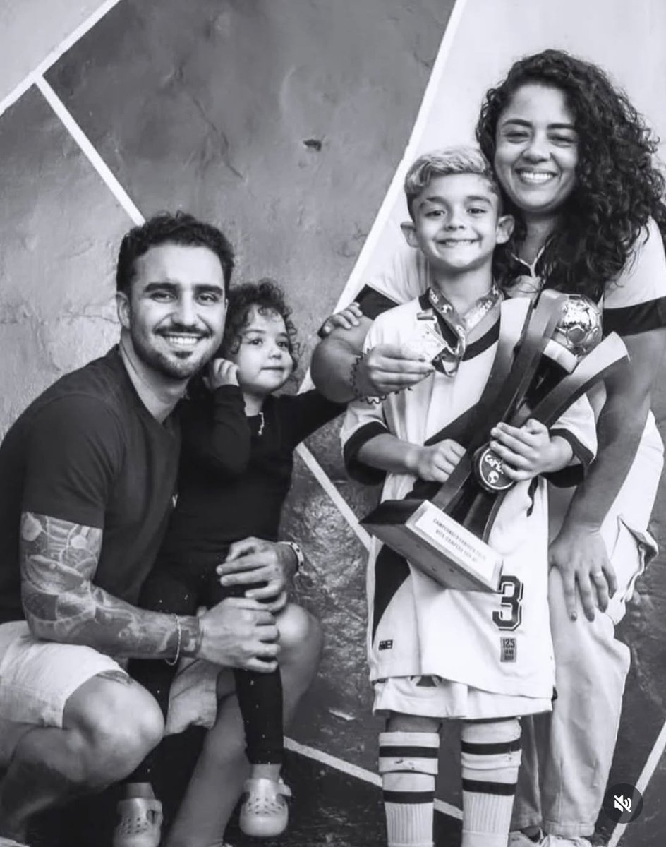 Dani Monteiro tweet media