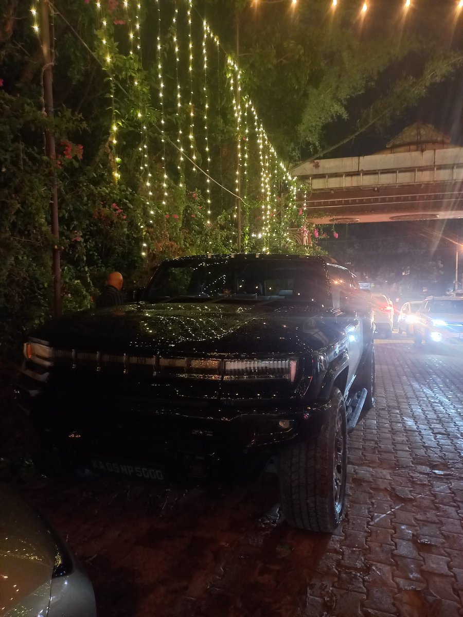 contistang's tweet image. Wedding seasons ♥️😍😘🤗🫶🥰
@DKShivakumar 
#lexus