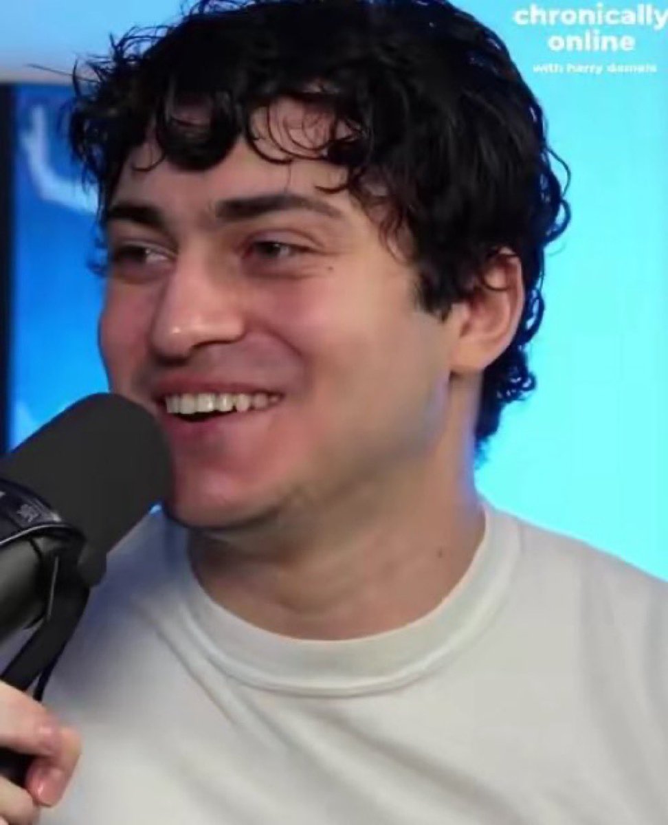 Mira Ი𐑼⋆ tweet media