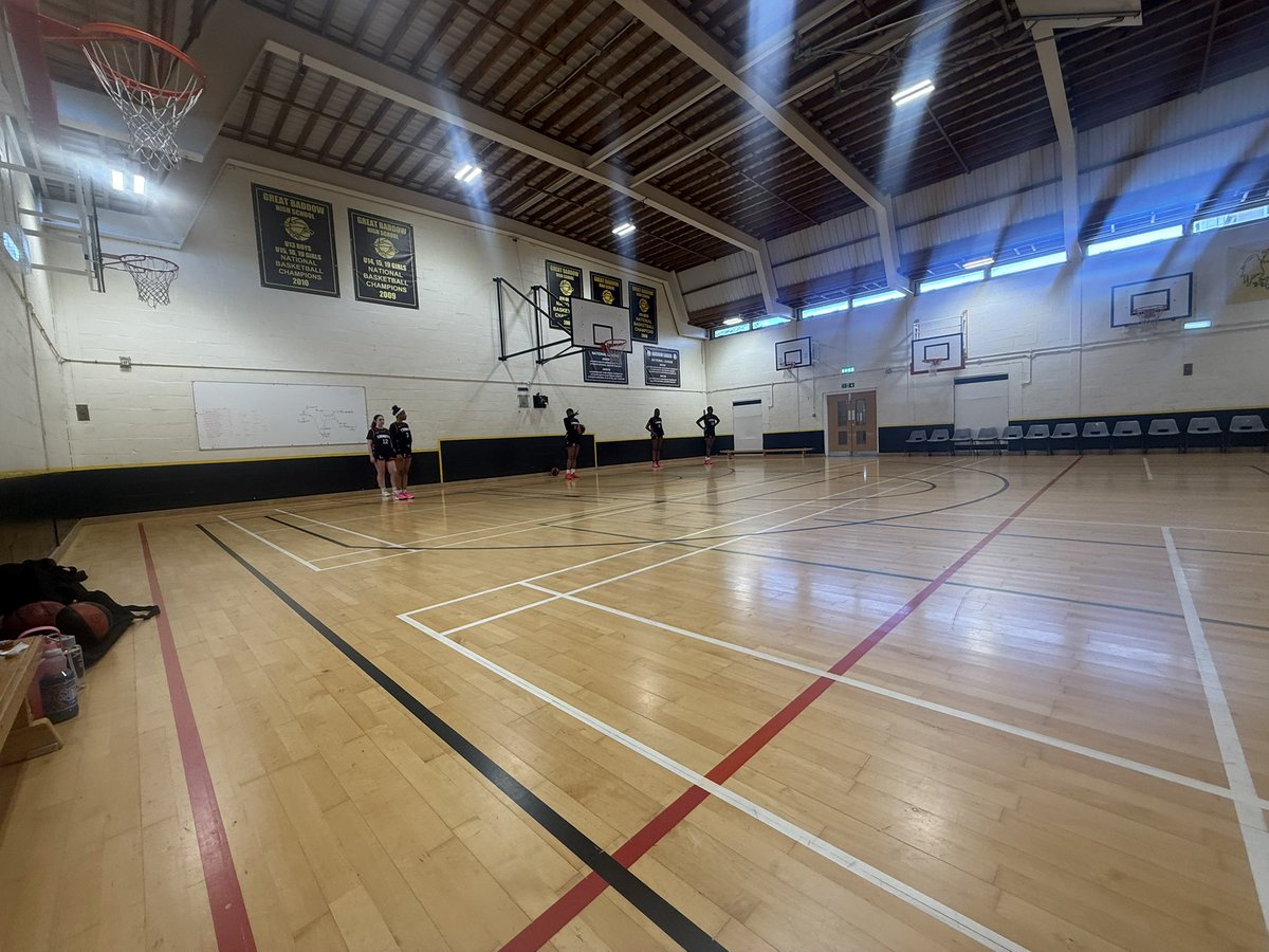 TrinityHighPE's tweet photo. U16 girls travelled to Essex to play Great Baddow in the @DYNAMIKsport SF. The girls showed determination and resilience, with contributions from all players, to come back and win 61-50. MVP - Luna &amp; CP- Nora. Well done to all for making it to the finals next week!🤩 #TeamTrinity https://t.co/AVXk36KOBl