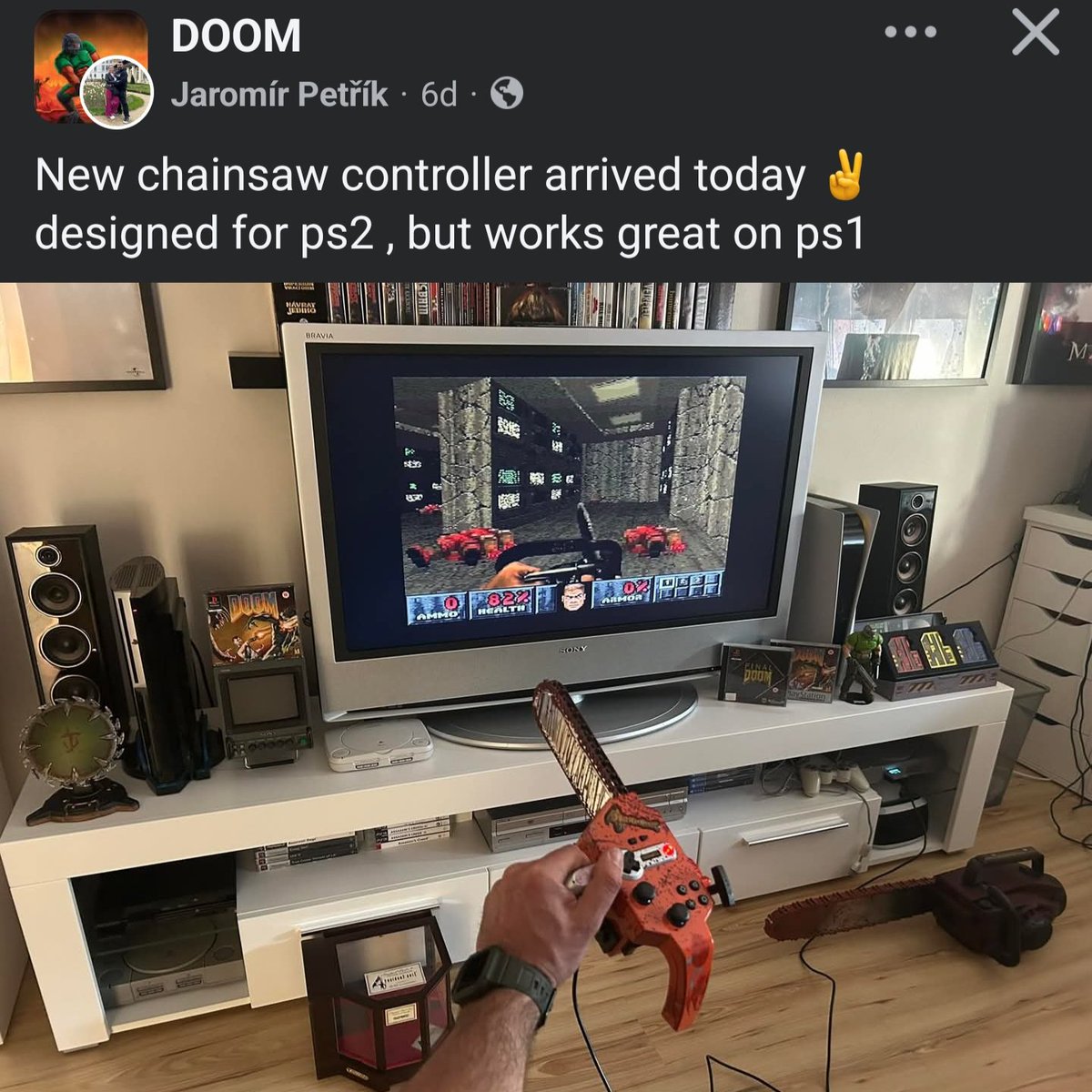 Garedactyl's tweet photo. Using the chainsaw controller to play Doom? Okay, that is arguably cooler

Leon doesn't even get to use a chainsaw, what a jip https://t.co/fpYB8UkC11