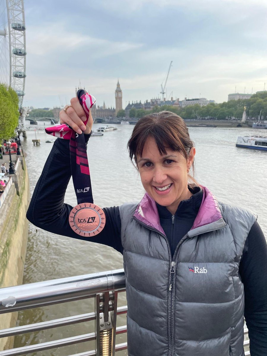 HCC_UCLH's tweet photo. Thank you so much to our @LondonMarathon runners Michael Herbert and Penny Anderson for an amazing marathon run, raising a combined Β£11,531.68! Congratulations Michael and Penny on a fantastic achievement! #loveHCC #TeamHaem #haematology @uclh https://t.co/K6dBeuJhoU
