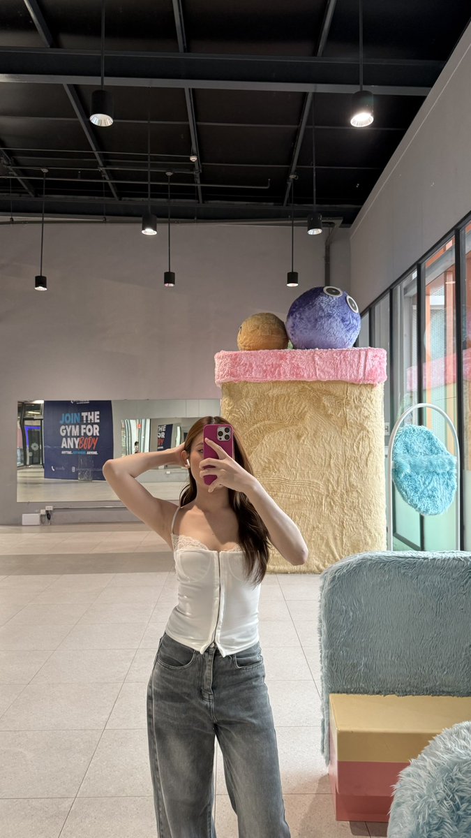 Tttt41247's tweet image. เหงาอ่าา #fypシ #สาวสอง