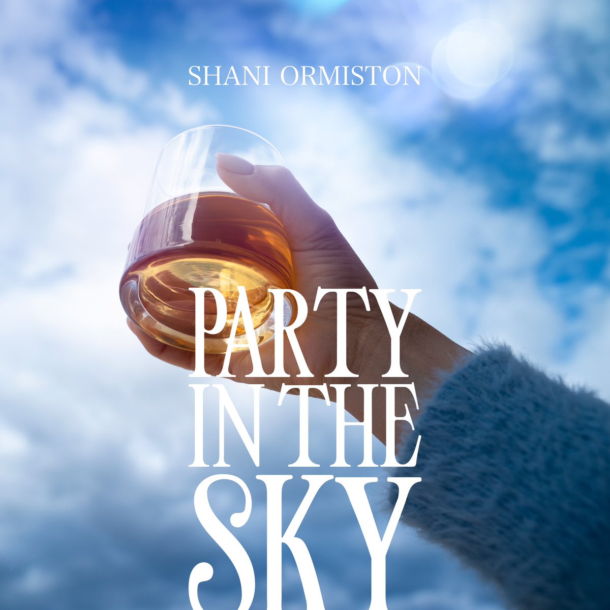 Shaniormiston's tweet photo. Deseando que escuchéis Party In The Sky!! Estreno el  9 de mayo todas las plataformas digitales ✨☁️

Party In The Sky my new single will be on all platforms this May 9th ☁️ ✨

#PartyInTheSky  #NewMusic #MusicRelease #OutSoon https://t.co/VuSeZQKacE