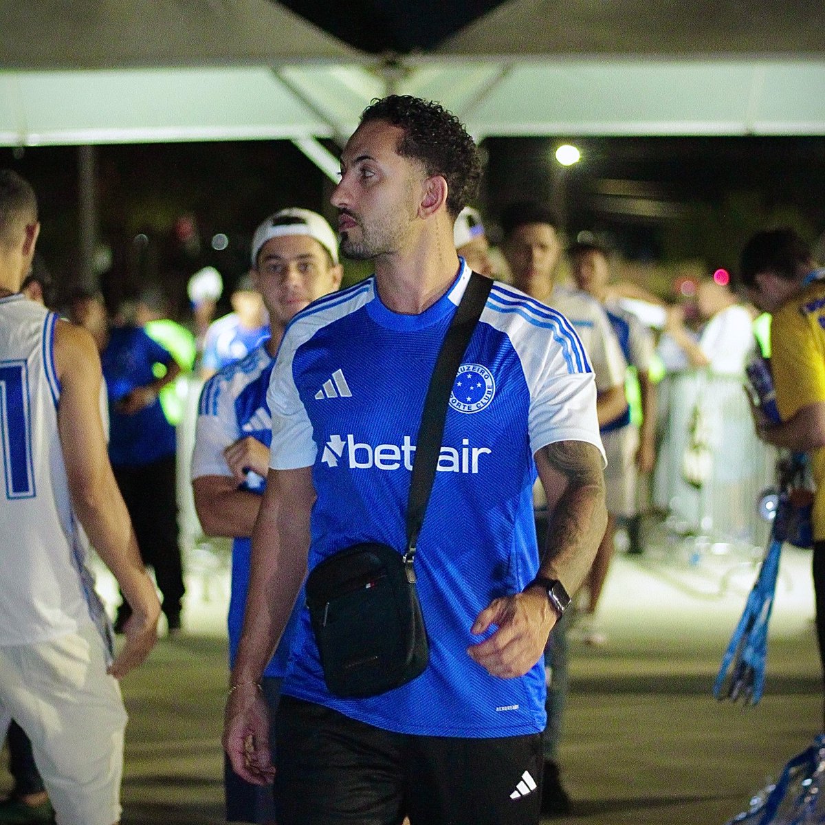 Wander_Flaviio's tweet photo. Vamos @Cruzeiro 🦊🔪 https://t.co/2vWBWsJFTP