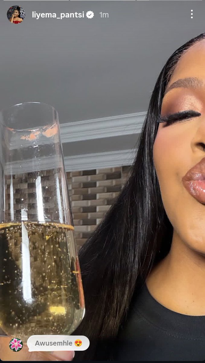 Nicolandria Liema🌸⚔️🌺 tweet media