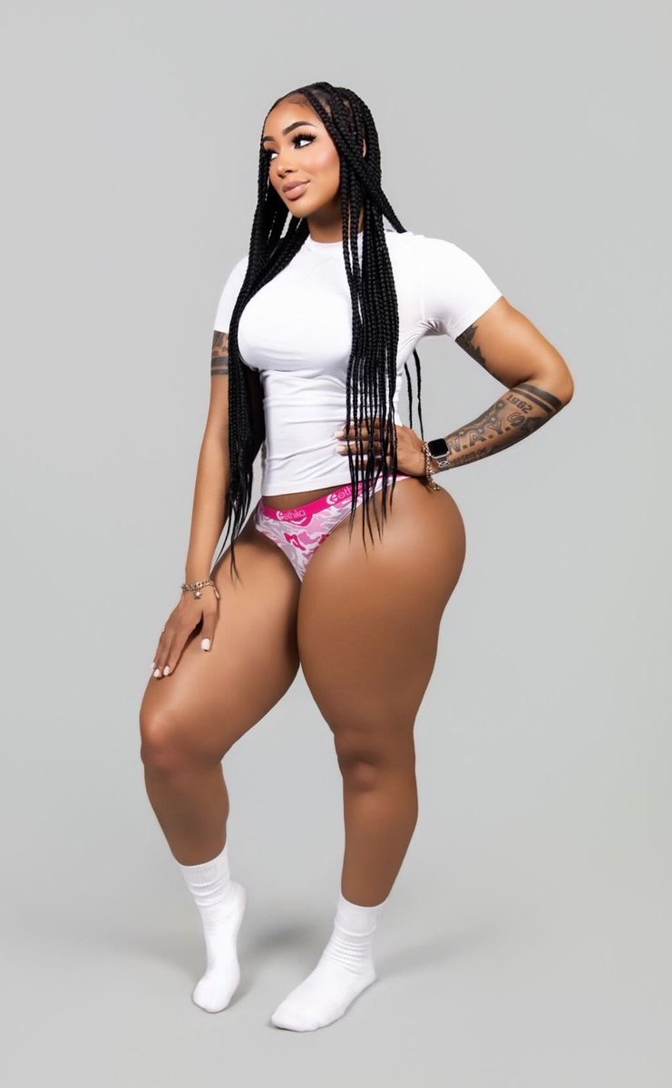 HotWWECelebs's tweet photo. jada thorpe💕💕💖 https://t.co/92Es0L6TQ2
