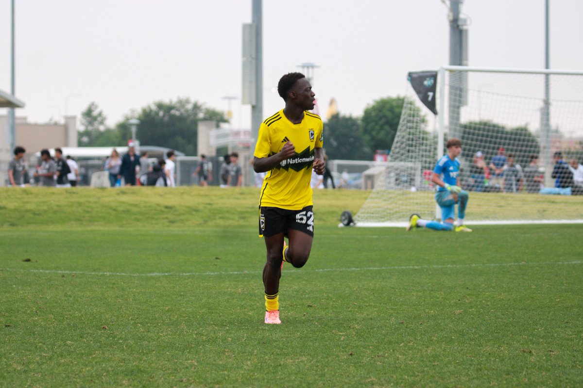 Crew Academy tweet media