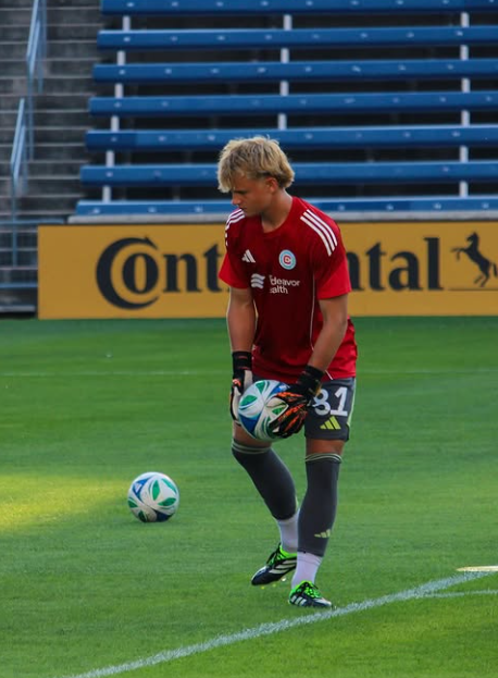 falmouthscout's tweet photo. I’ve been really impressed by Lukas over past 4 months. What makes it even crazier he was playing through a fractured wrist this fall and hardly anyone noticed. Only those close to him knew. Just wow.

This kid is going places. With an EU passport, clubs will definitely be on him https://t.co/UxaB58HY29