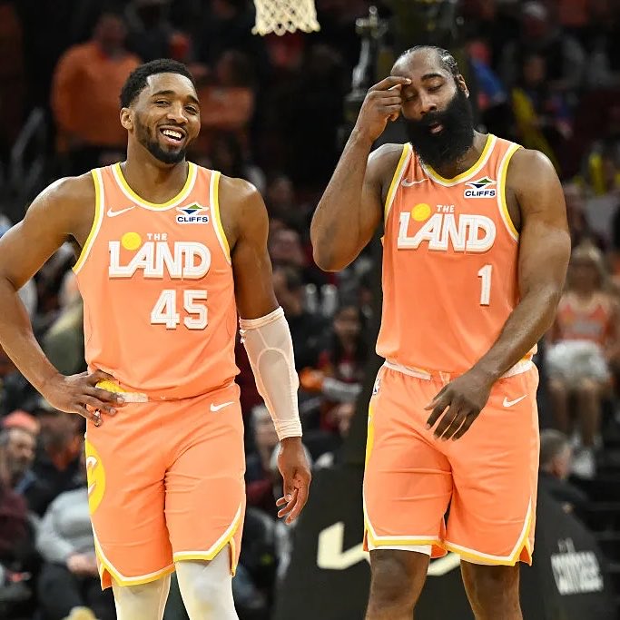 Legion Hoops tweet media