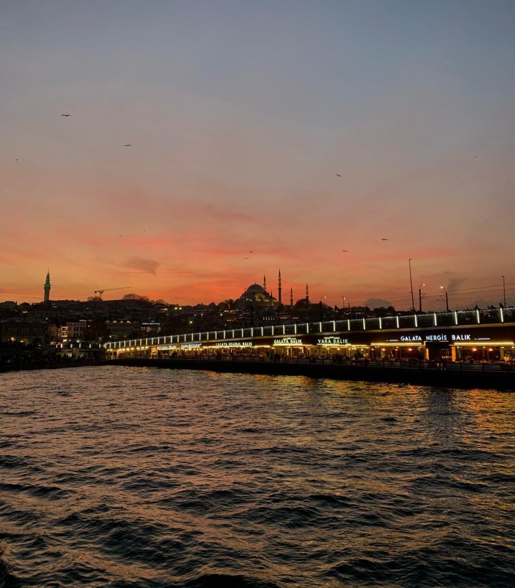 niidaany's tweet photo. Nereye gidersen git aklın İstanbul'da kalır.
Sonunda... https://t.co/yMgRdS3yrf