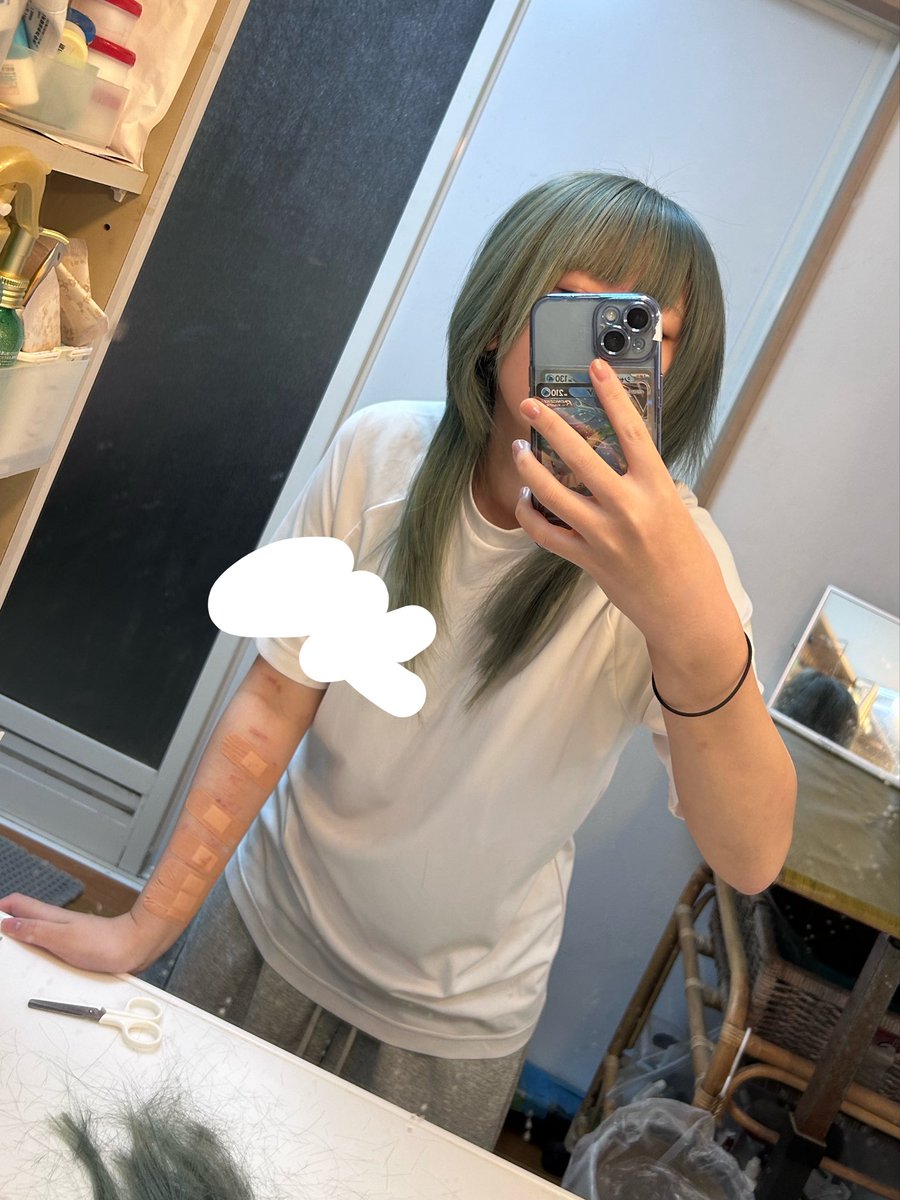 深海にょち tweet media