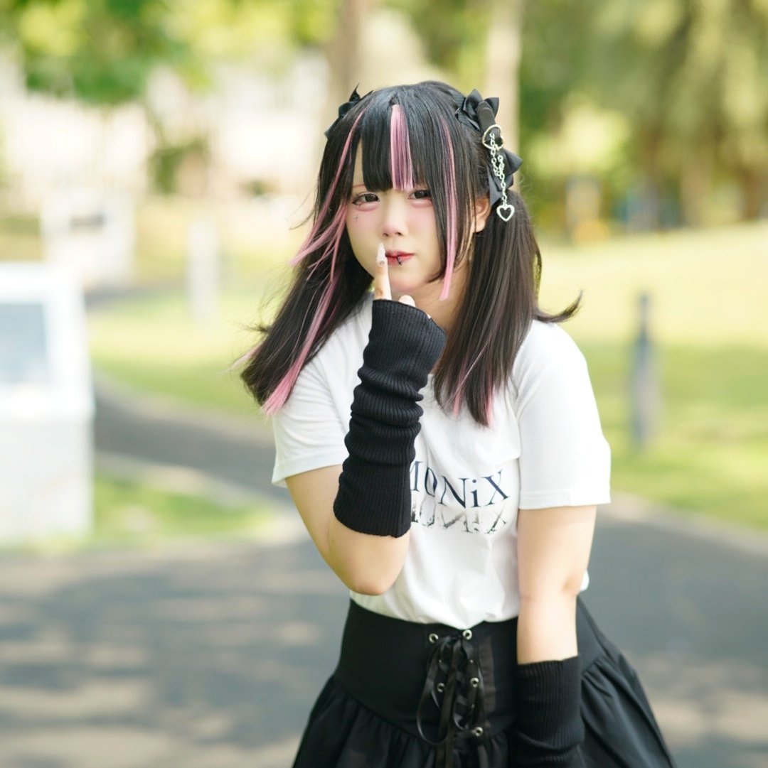 yume_fiimonix's tweet photo. はじめまして ♡
ยูเมะนะคะ เป็นเทรนนีจากวง FiiMONiX ค่า!
ชอบไอดอล ชอบแมว ชอบชามะนาว
แล้วก็…ชอบทุกคนที่ชอบหนูมาก ๆ เลย 🫣💖

สุดท้ายนี้…ถ้าอยากรู้จักกันมากกว่านี้
อย่าลืมมาเจอกันนะคะ!! >  ̫ <🩷
ฝากตัวด้วยนะคะ ♡
#YumeFiiMONiXTrainee #FiiMONiX #FiiMONiXidol #おすすめ #地下アイドル https://t.co/UM4NgoiYsU