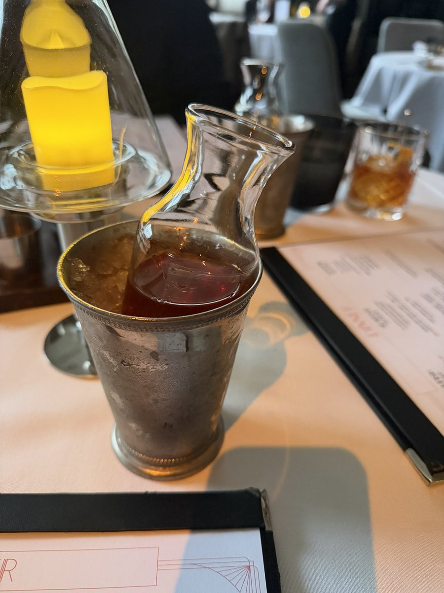 CarvajalF's tweet image. I was just in #Glendale this weekend … busy, lots full and all… but people doing more walking than shopping/consuming … just the basics, where In &amp;amp; Out is packed but not the sit down restaurants … not everyone’s a rich princess there, it will hurt soon !!!