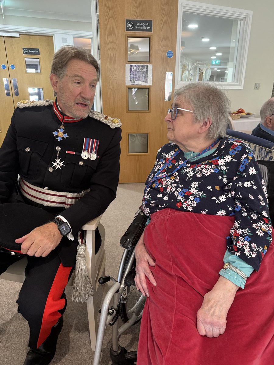hertslieutenant's tweet photo. A real pleasure to join the year 12 pupils from ⁦@RidgewayAcademy⁩ as @YOPEYBefriender -befriending the residents of Oakview Lodge Care Home in #Welwyn . Good to meet the pupils and residents sharing their life https://t.co/zYAKO4R5Kg