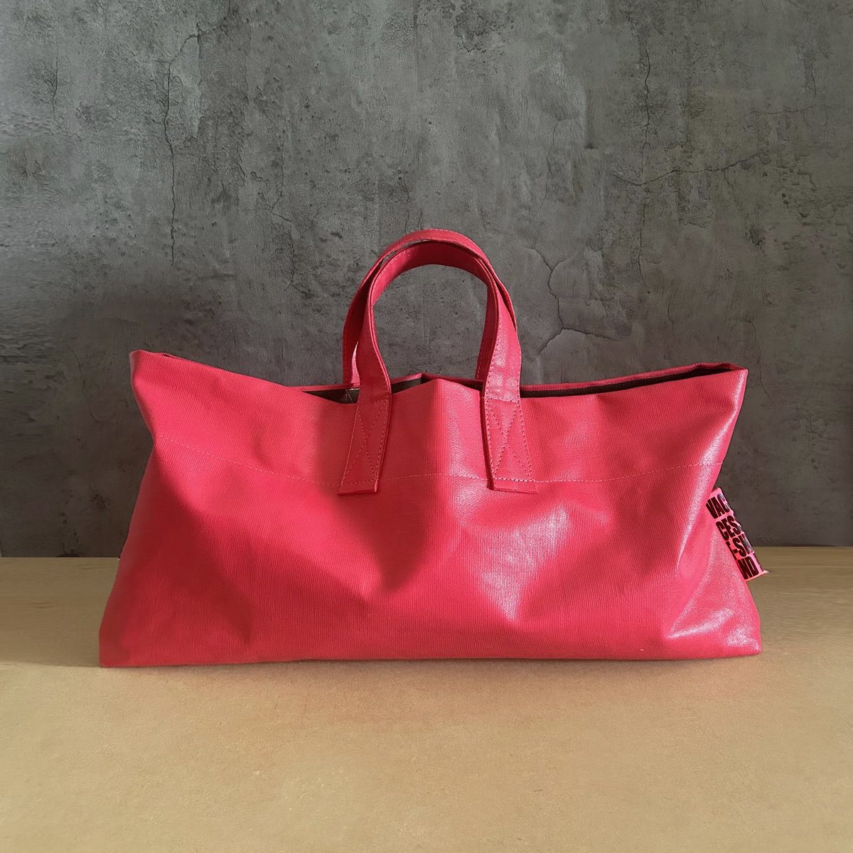 vacant_tokio's tweet image. ｜POP UPのお知らせ

5/1(fri)-2(sat) 吉祥寺『ibuchi』にてPOP UP SHOPを開きます。

詳細
vacant.theshop.jp/items/123541028

GW真っ只中ですが、当日ご都合よければ、どうぞお立ち寄り下さい😃☘️

#吉祥寺
#earrings 
#tshirts
#bag
#ハンドメイド