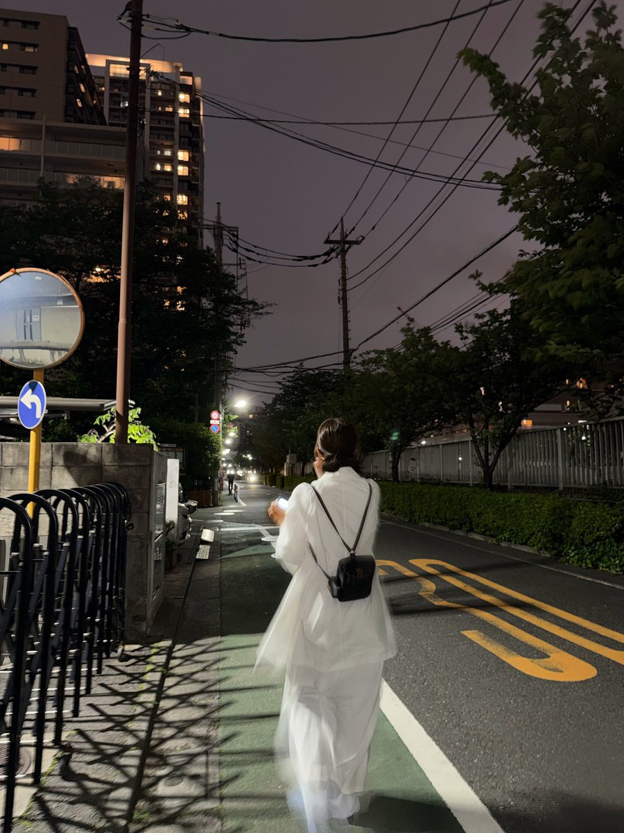 WINTER WENT OUT IN JAPAN AND POSTED PICS ON INSTA NOW NAYEON POSTED PICS FROM JAPAN WHAT IF THEY WERE TOGETHER??!!