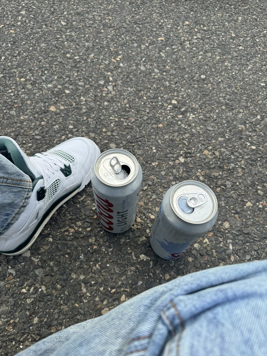 bunnny_g1rl's tweet image. I like to wear them with pants too don’t get it #twisted