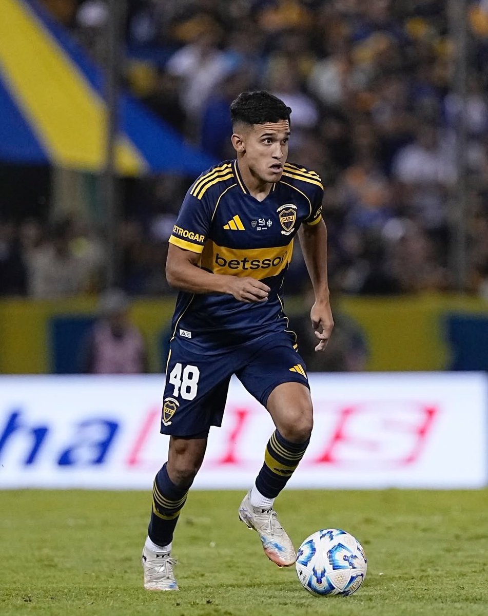 Con Boca ya clasificado, y ni Weigandt ni Barinaga demostrando buen nivel, vs Central Córdoba tiene que jugar.

OTRO DÍA MÁS PIDIENDO A DYLAN GOROSITO CÓMO EL 4 TITULAR DE BOCA.