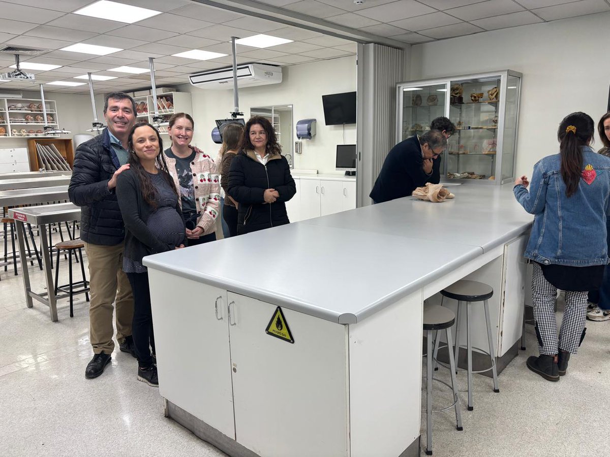 Facultad de Medicina UDP tweet media