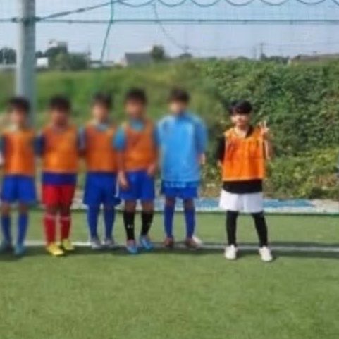 왜 혼자 브이했는지 말해줄쑤이써?