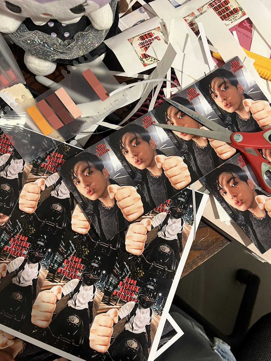 val♡ is seeing bts tweet media