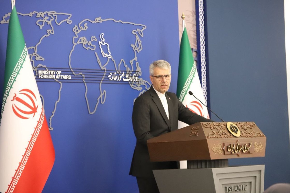 Iran_GOV's tweet image. FM spokesman @IRIMFA_SPOX  condemned Bahrain’s revocation of citizenship for some nationals on “baseless” grounds, calling it a serious human rights violation and a discriminatory measure. #Iran #Bahrain #HumanRights