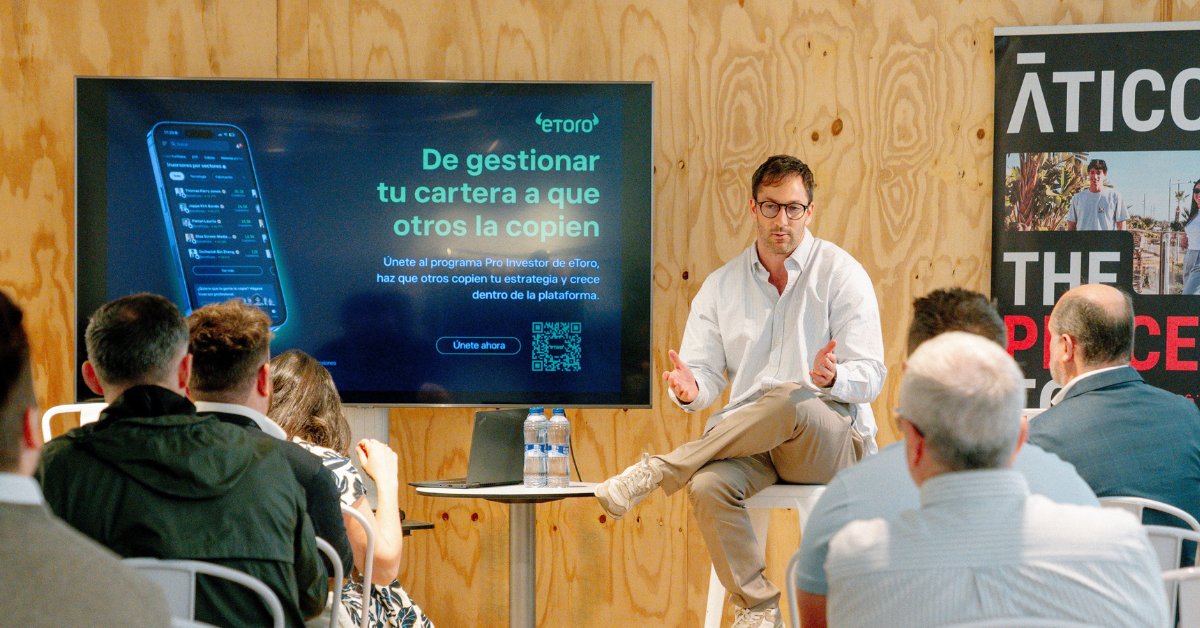 eToro España tweet media