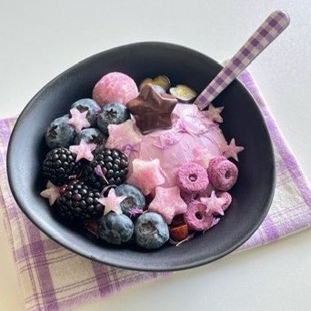 arte🧁 charmwaves's captain tweet media