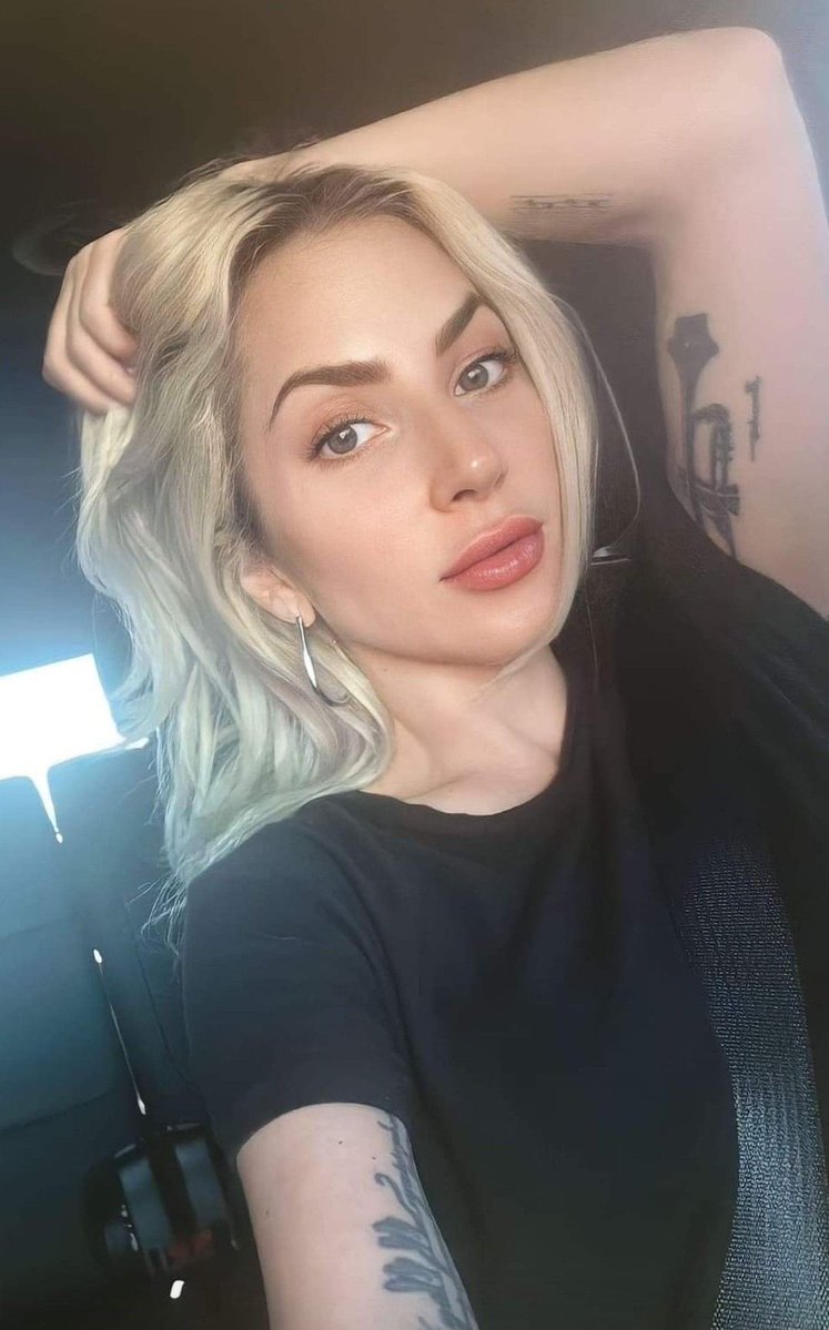 𝓜𝓪𝓻𝓬𝓲𝓸 𝓫𝓸𝓻𝓷 𝓽𝓱𝓲𝓼 𝔀𝓪𝔂👠 tweet media