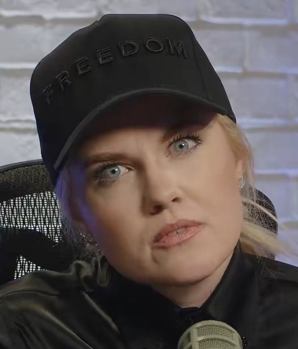 YIKES – – Look at Erika Kirk in this picture!!! 😳

What’s up with her eyes? 👀