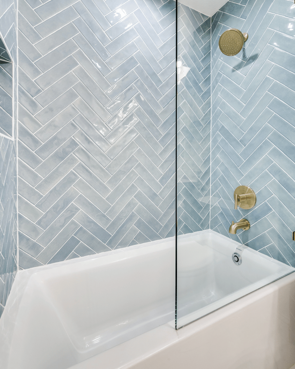 DFWImproved's tweet photo. Spring is the perfect time to upgrade what you use every day. From full remodels to tile and shower updates, we’ve got you. 

Get fresh bathroom ideas here: https://t.co/7vA06hH10v 

#DFWImproved #HomeRemodeling #BathroomRemodel https://t.co/o8xkNXw7x8