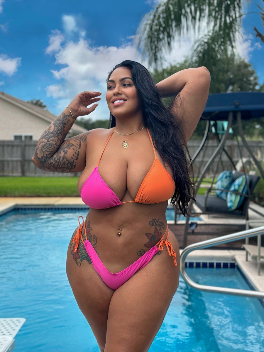 GoddessCynn tweet media