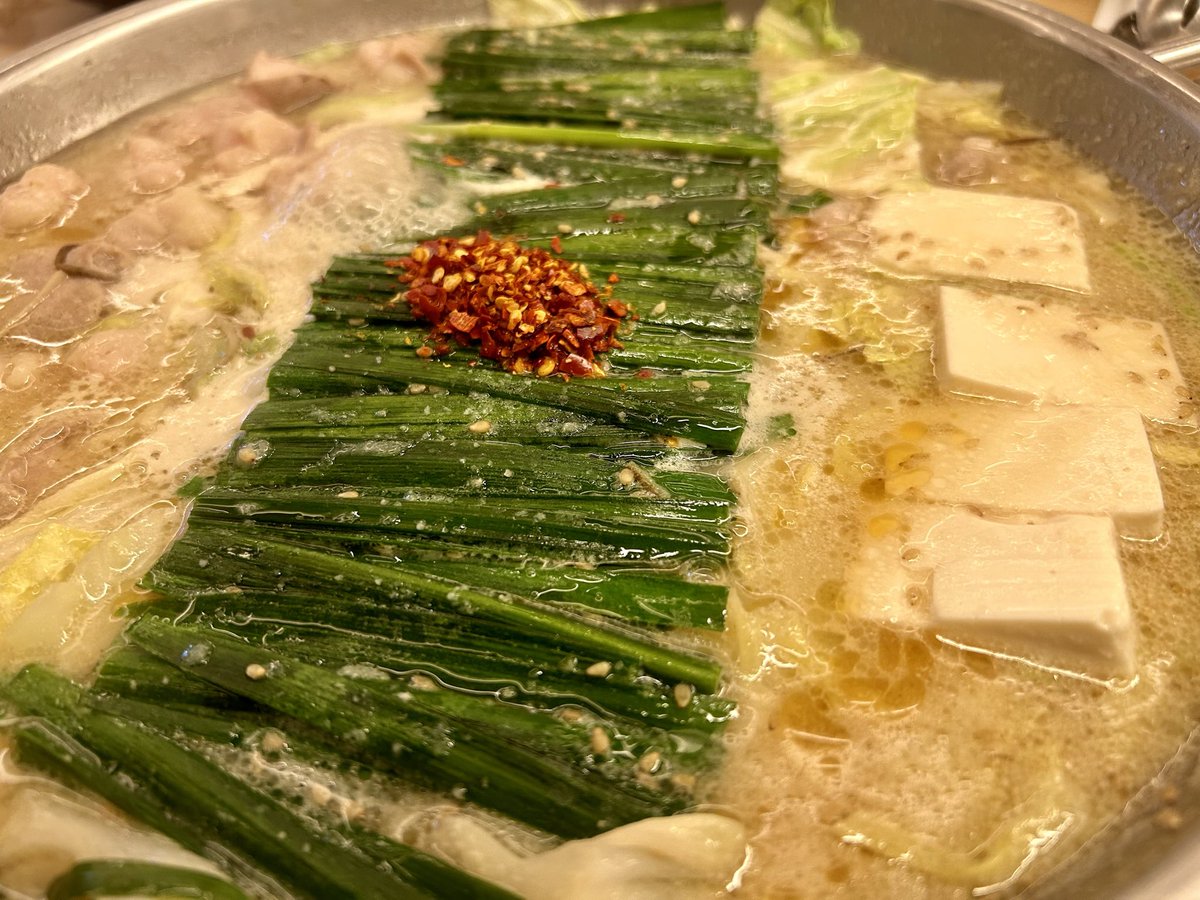 caring7888's tweet photo. #もつ鍋 の #おおやま でお疲れ様会🍲
料理は安定の美味しさ、お酒もすすみ、話も弾み、楽しいひとときでした😊 https://t.co/kDhTPSCDep
