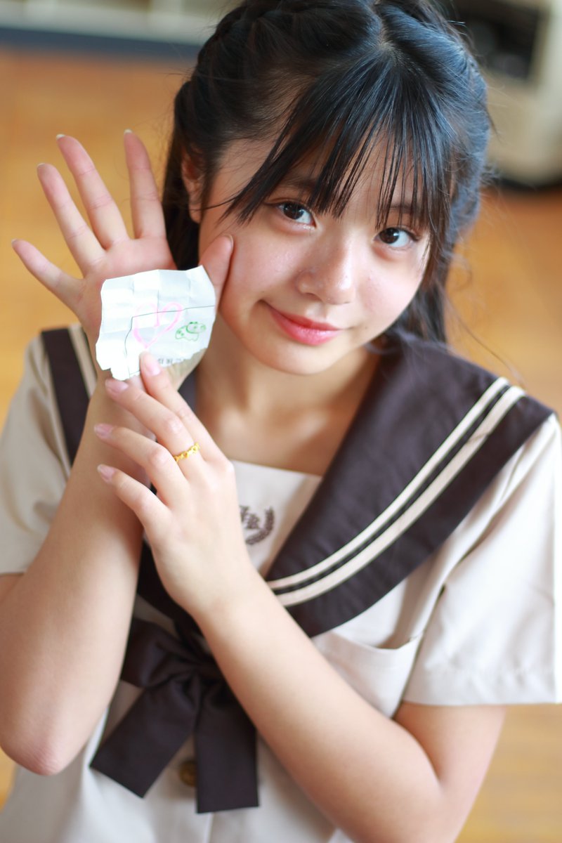 toumouthespa's tweet image. 【#はぴフル】2026/04/25 RocKets撮影会 in KIRINANBASE
#Runa(るな)さん(JC2)⑥
屋上を重視したけど、筆箱からのスタンプあるなら教室重視でも良かったかも
グミとイチゴが大好き、イメージカラーはピンクの美少女
#photogenic