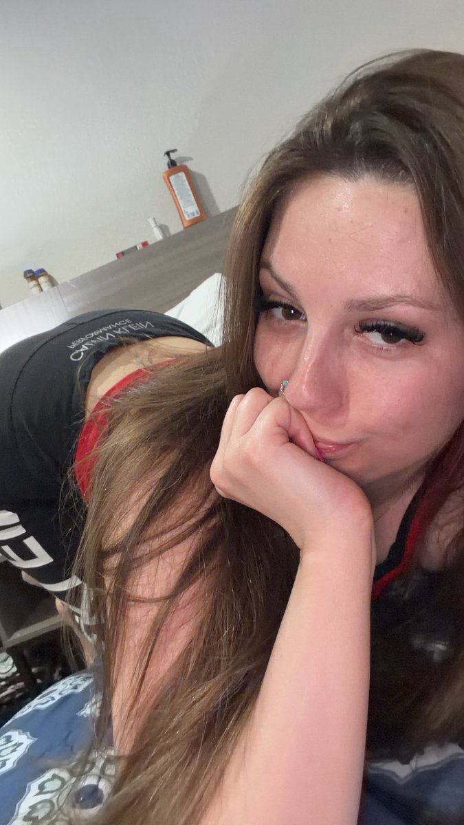 Leah tweet media