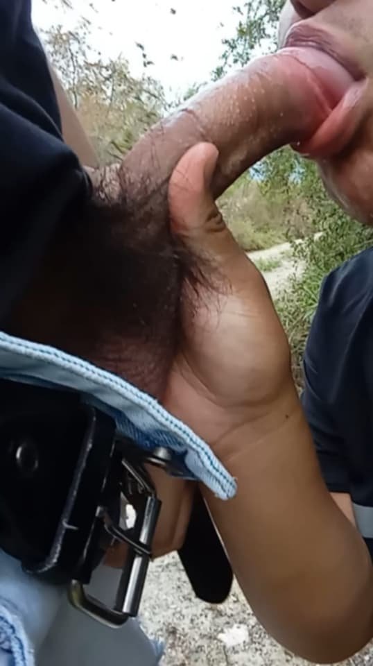 JonyMty92's tweet photo. Que rico toparte con un vato marihuano  a medio monte y hacerle señas y que haga jalón 

@Panchiio_ 
@chacales_mty 
@EncuentroGayMty 
@Mty_gay 
@Mtycruising 
@CruisingSoul 
@BanosCdmx https://t.co/uyxvlDi5Kv
